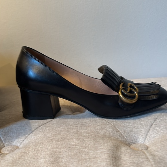Gucci Heeled Loafers - Picture 6 of 11